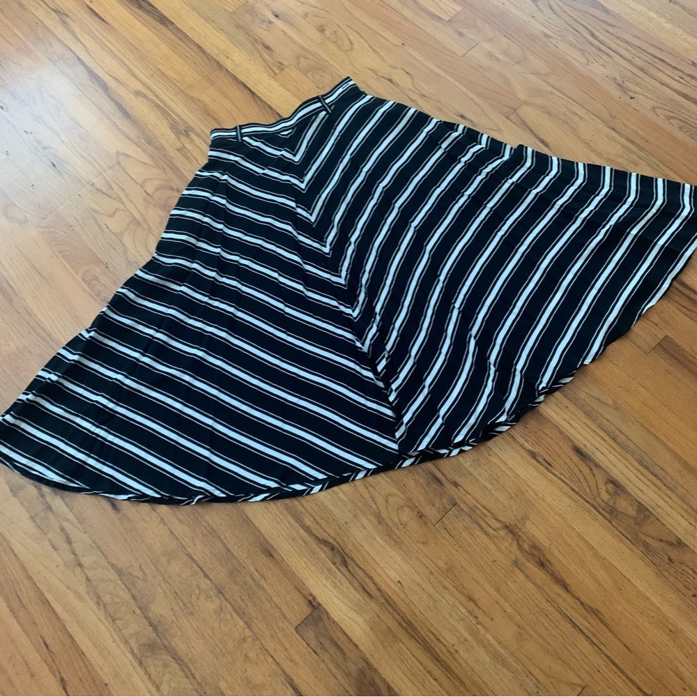 Vintage Chevron Strip Midid Circle Skirt